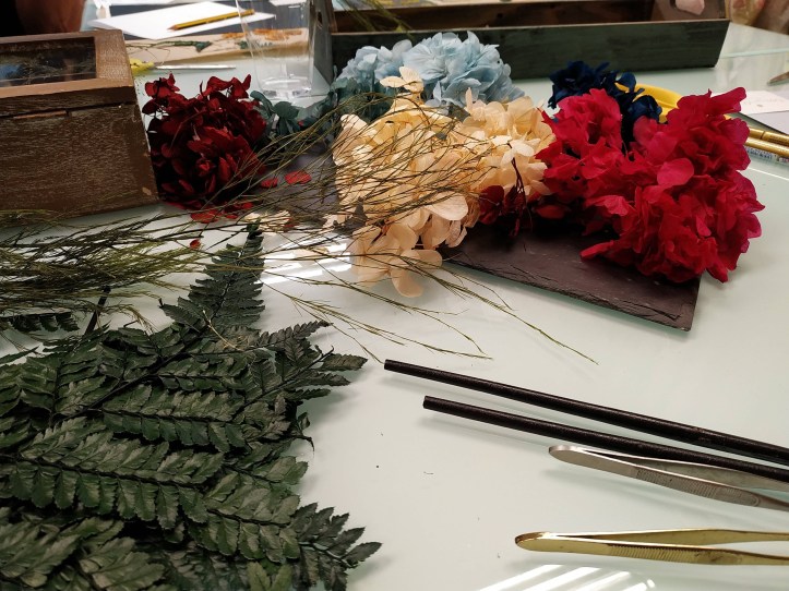 001-taller-de-flores-prensadas